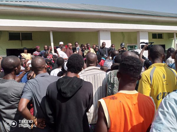 Etsako flood victims Get 32 Million from Tinubu’s 40 million largesse Etsako flood victims Get 32 Million from Tinubu’s 40 million largesse
