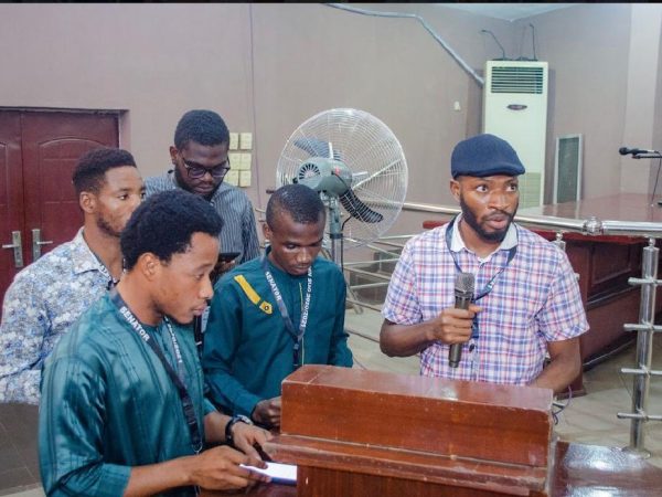 UNIBEN SUG Parliament Reprimands Four Exco members, Commends President