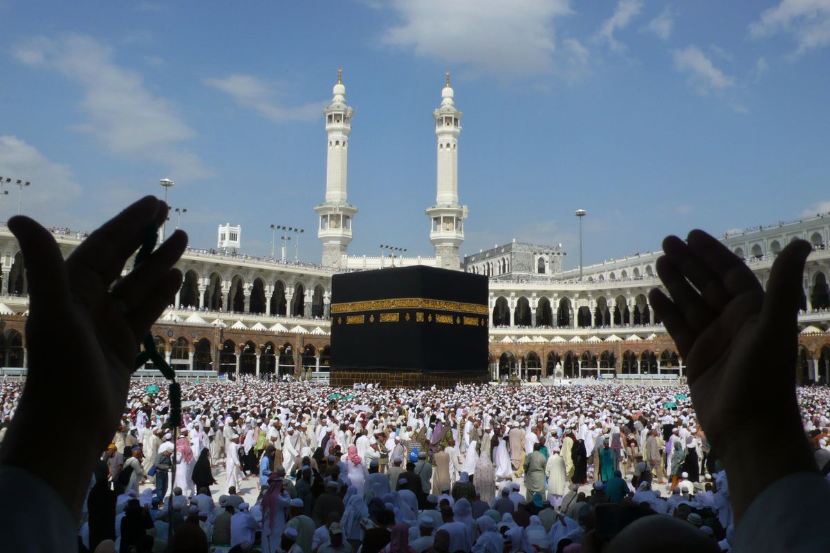 Sultan urges Muslims to look out for Shawwal Moon on Thursday Sultan urges Muslims to look out for Shawwal Moon on Thursday