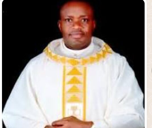 Edo Catholic priest enjoins Benue Governor to rely on God in governance of the state Edo Catholic priest enjoins Benue Governor to rely on God in governance of the state