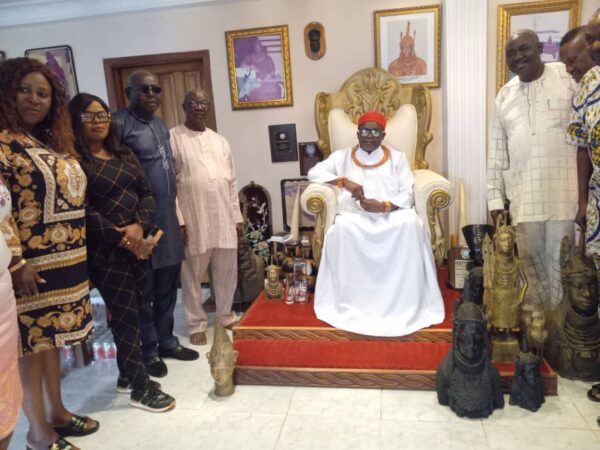 Duke tasks journalists on Professionalism Duke tasks journalists on Professionalism