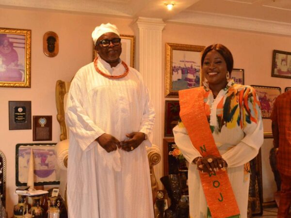 Traditional ruler urges women journalists to focus on balance reportage