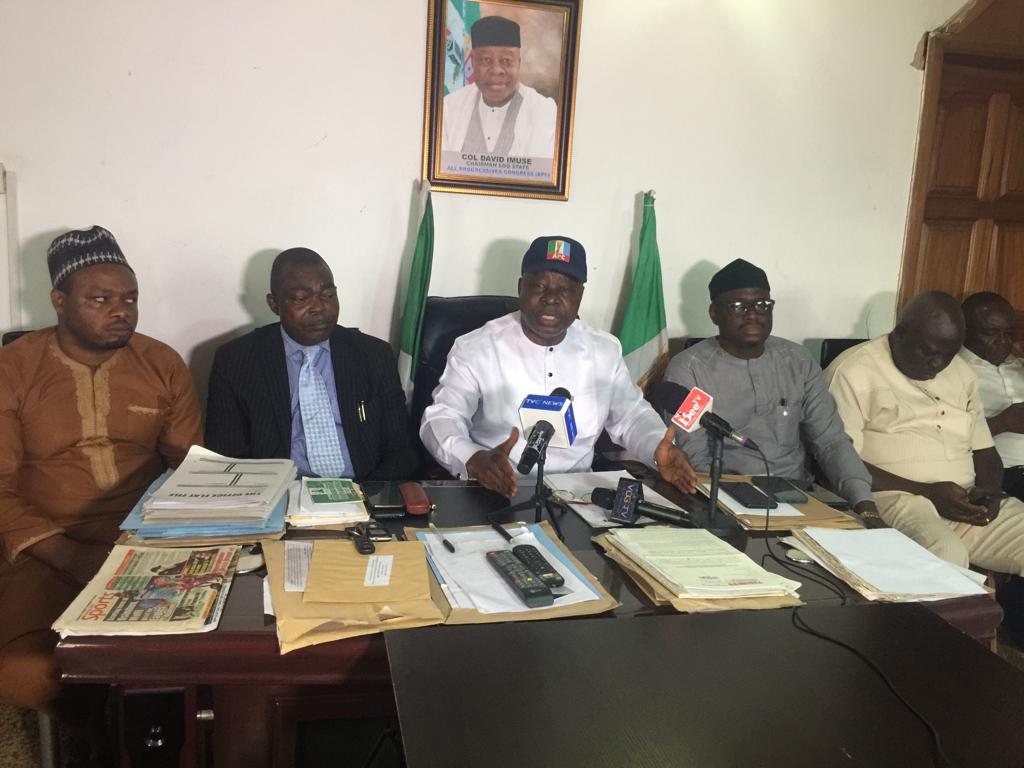 Fed roads : Edo APC knocks obaseki, assures of FG commitment of addressing situation Fed roads : Edo APC knocks obaseki, assures of FG commitment of addressing situation