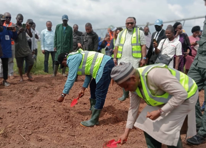 Water Resources Minister flag off 2023/24 Dry season farming in Edo Water Resources Minister flag off 2023/24 Dry season farming in Edo