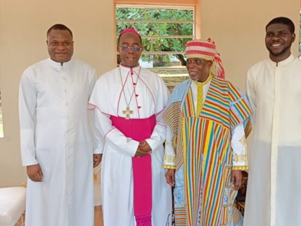 Bishop of Nigeria’s Conference: Dunia visit Otaru of Auchi