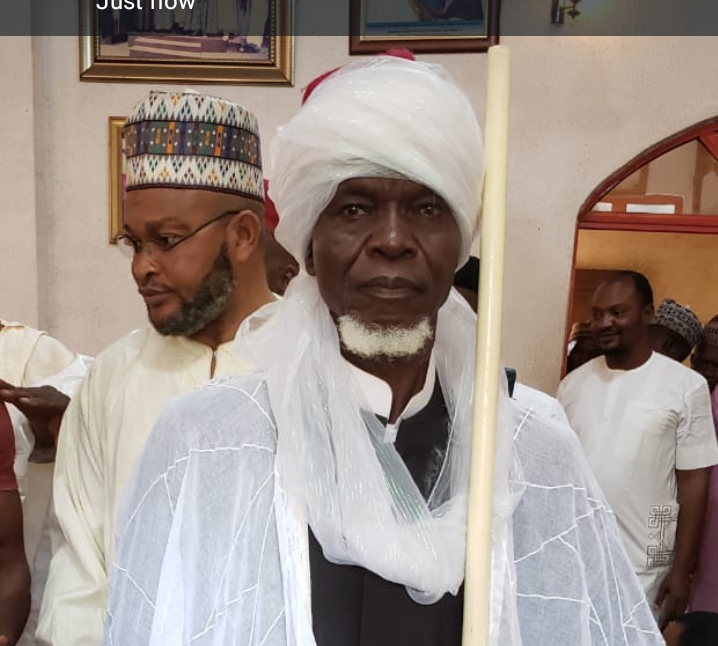 Aidonogie of South Ibie installs Sheikh Ukashat Okhimame As community Chief Imam Aidonogie of South Ibie installs Sheikh Ukashat Okhimame As community Chief Imam