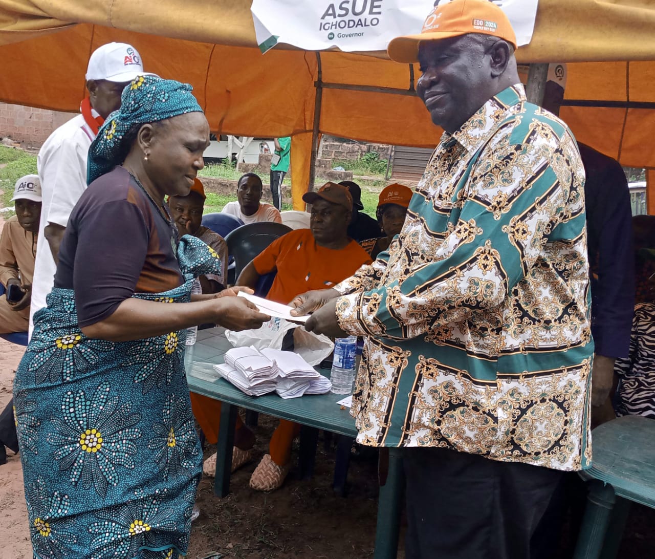 Edo Guber: Tenebe Empowers Ikabigbo Women Over Support for Ighodalo Edo Guber: Tenebe Empowers Ikabigbo Women Over Support for Ighodalo