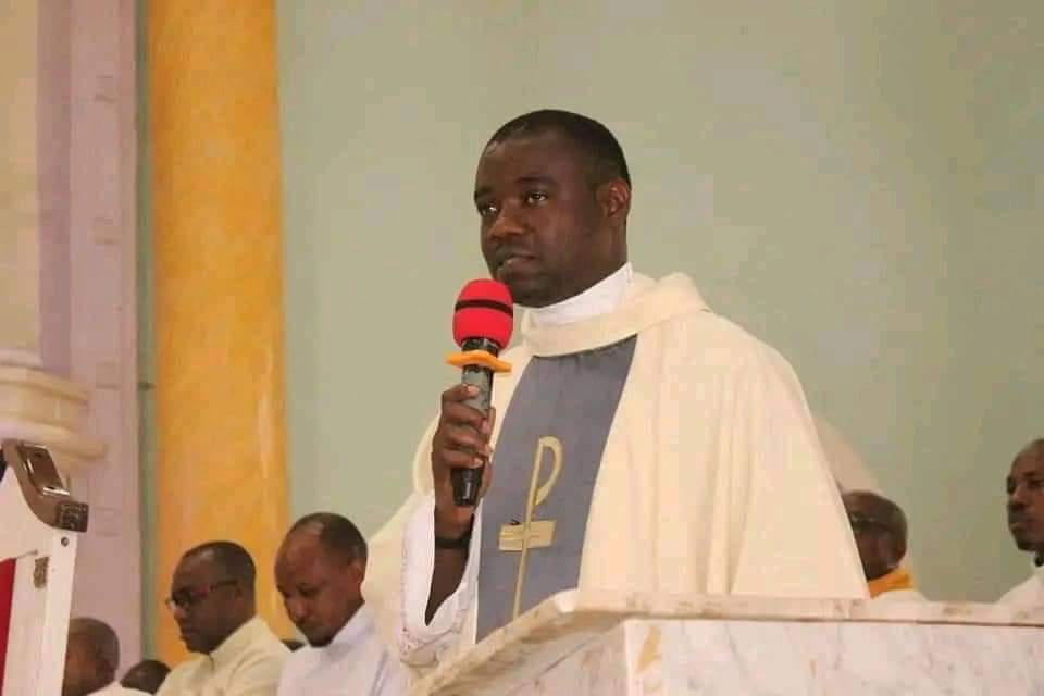 Gunmen Kidnaps Catholic priest in lieu of seminarian in. Agenebode