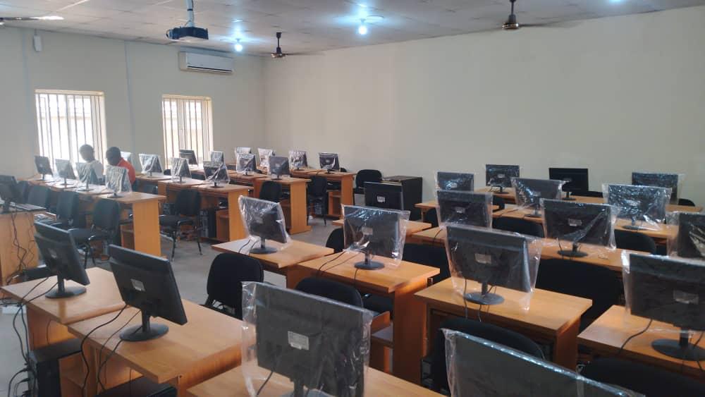 Hon. Esosa Iyawe Donates ICT Center to New Era College Hon. Esosa Iyawe Donates ICT Center to New Era College
