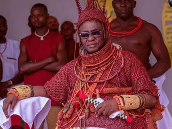 Oba of Benin Palace Places Curse  On Abusers  of  Benin Royal Paraphernalia, Others Oba of Benin Palace Places Curse  On Abusers  of  Benin Royal Paraphernalia, Others
