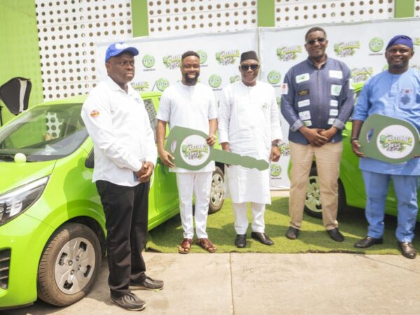 Glo Festival of Joy in Ibadan as winners receive cars, other prizes Glo Festival of Joy in Ibadan as winners receive cars, other prizes
