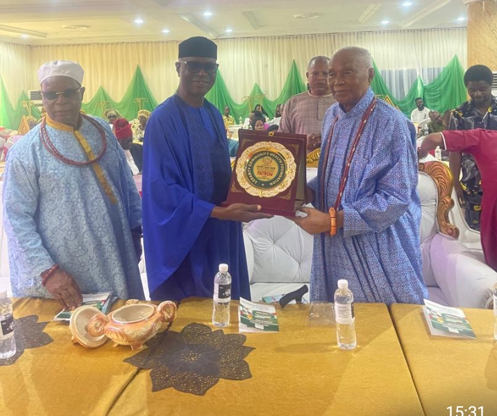 Lebarty Foundation Organizes 3rd Award Ceremony , Honors Iyase of Benin Lebarty Foundation Organizes 3rd Award Ceremony , Honors Iyase of Benin