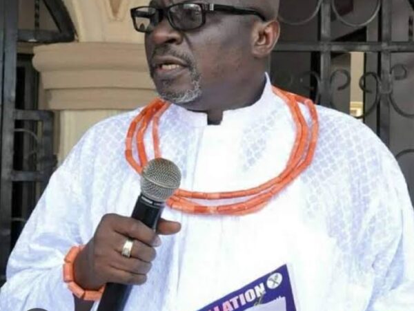 Oghiadomhe, Iduoriyekemwem, Others To Unveil KSJI 14th Anniversary Logo In Benin Oghiadomhe, Iduoriyekemwem, Others To Unveil KSJI 14th Anniversary Logo In Benin