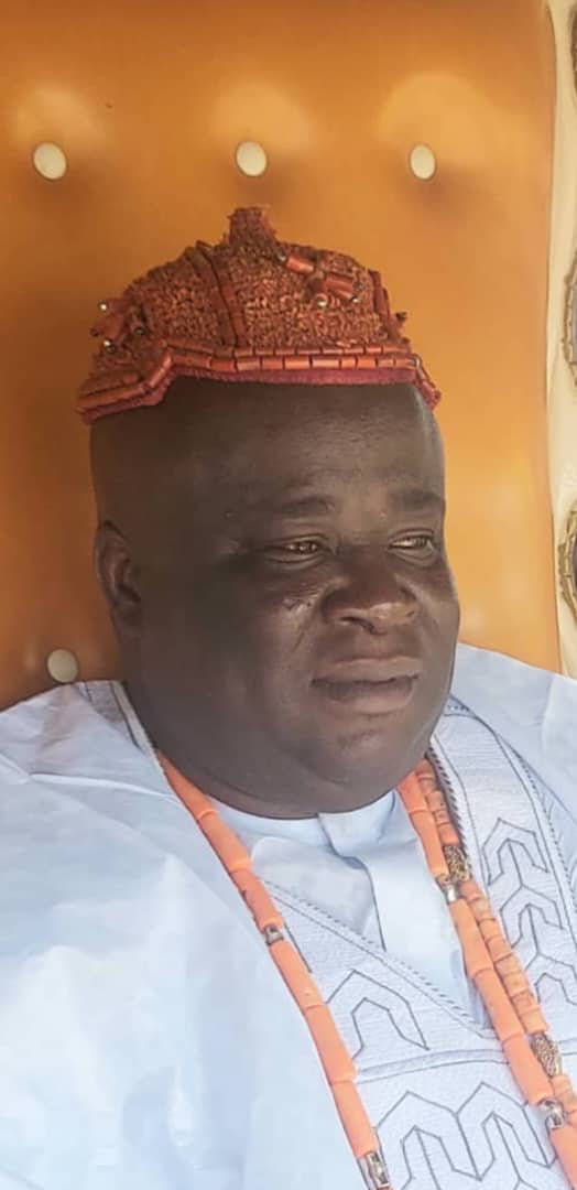 EWU STOOL: PALACE, ELDERS, Lawyers Back OJEIFO III AS ONOJIE EWU STOOL: PALACE, ELDERS, Lawyers Back OJEIFO III AS ONOJIE