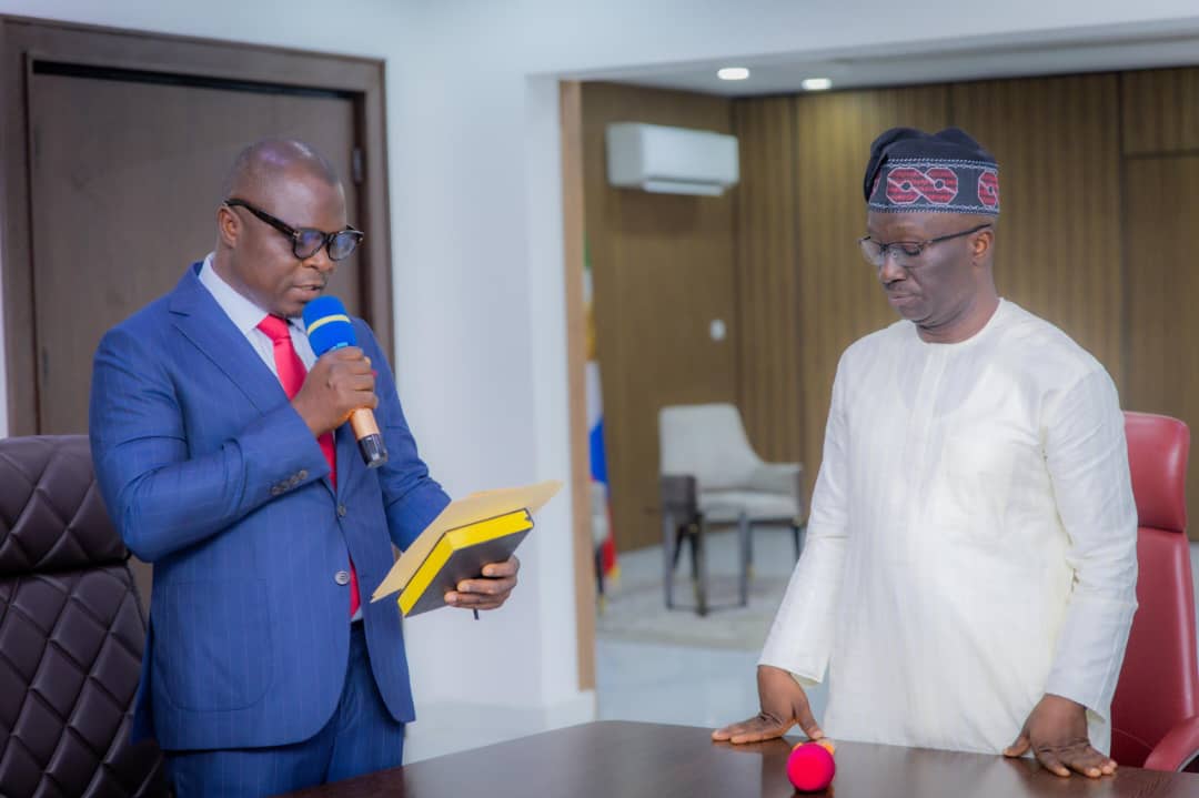 ‎Okpebholo Swears In Momodu as Edo Commissioner, Urges Focus on People’s Interest