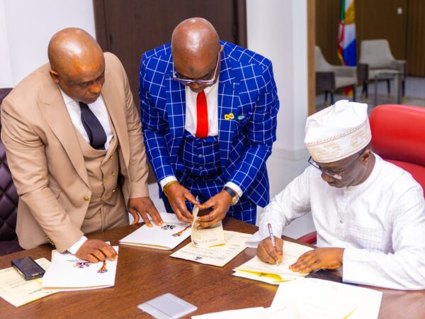 ‎Okpebholo Signs Fast-Tracked Bill: Capital Projects By Assembly, Judiciary Now Need Executive Sign-Off