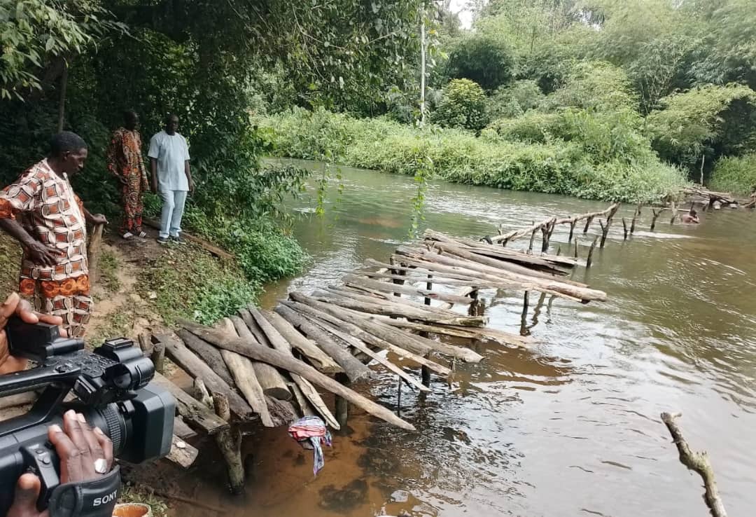 ‎Evbo-Iyamu Community Seeks Gov Okpebholo, Oba Of Benin’s Intervention Over Destroyed Bridge‎